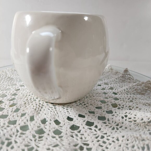 Bailey's Coffee Cup Irish Cream Round Embossed Mug White 14 oz - Picture 6 of 10